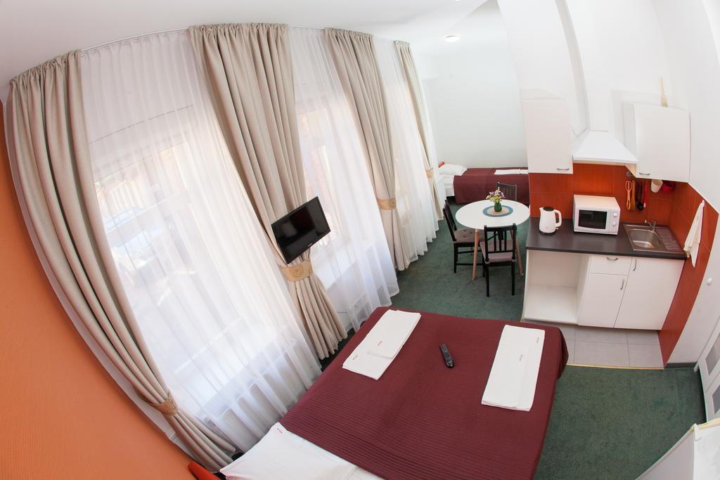 Moja Accommodation Kaunas Exterior photo